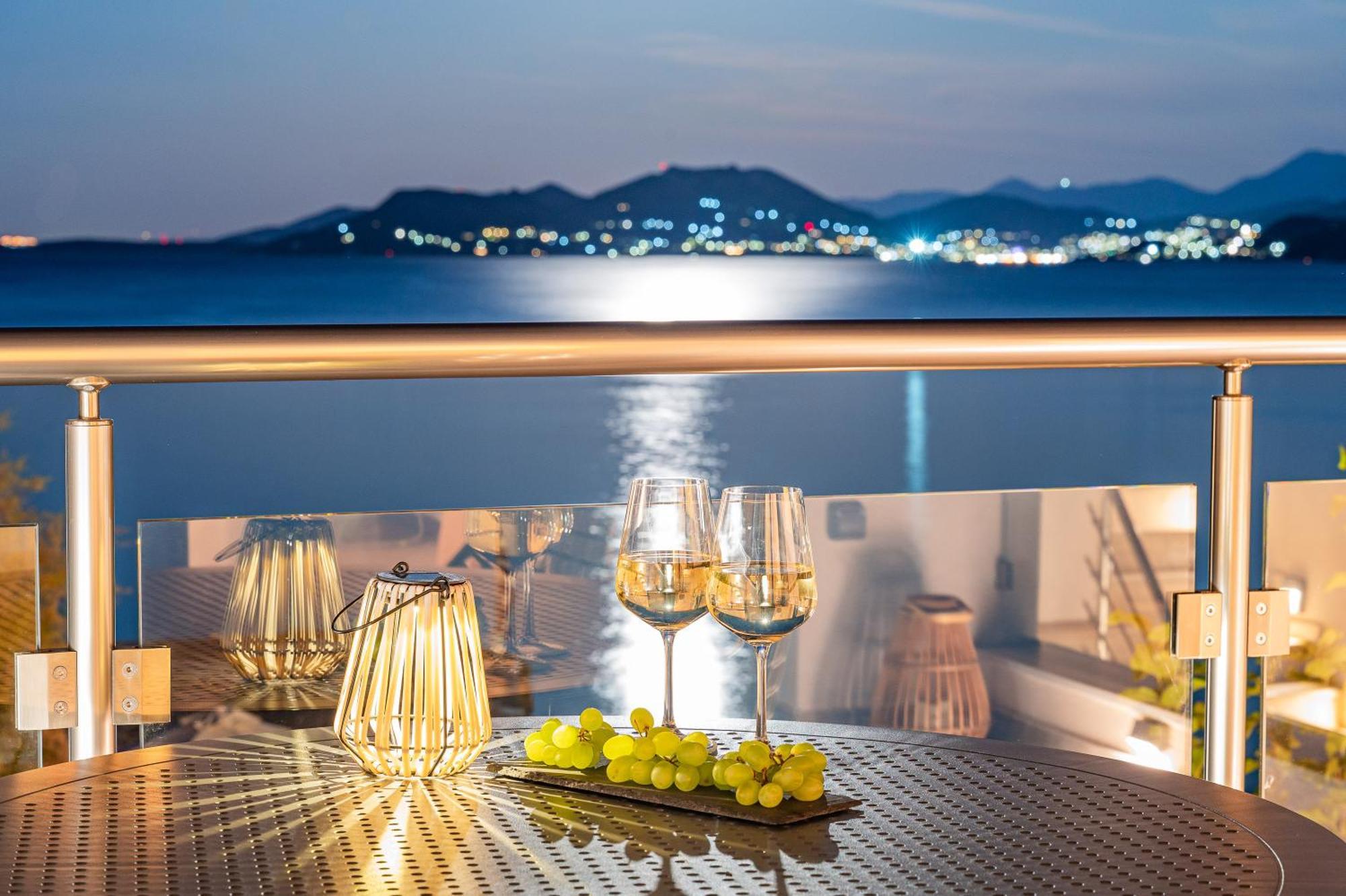8Moons Boutique Apartments Kokkari Esterno foto